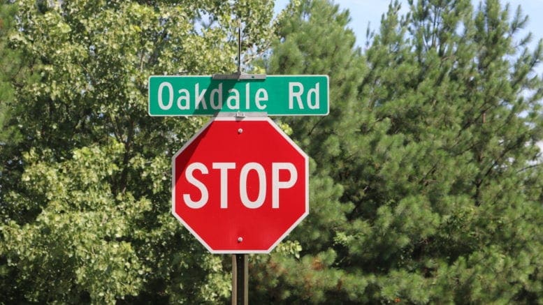Oakdale Road at Dickerson -- photo by Larry Felton Johnson