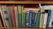 photo of book shelf