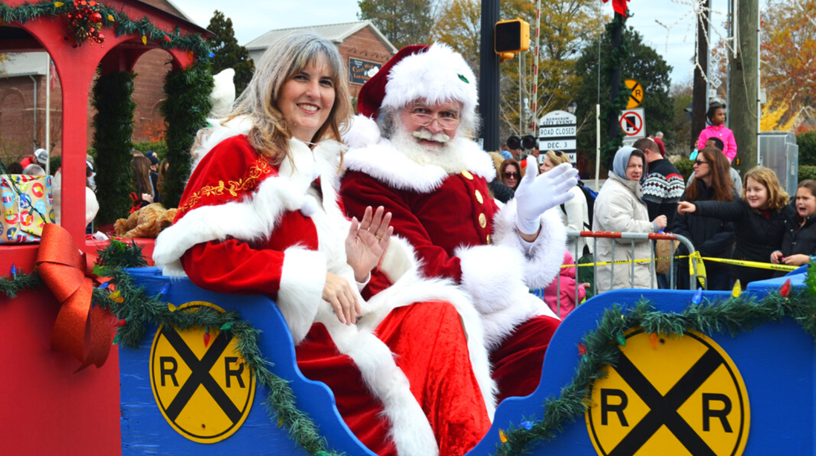 Kennesaw Christmas Parade 2022 In Unusual Kennesaw Parade, Spectators Will Move While Floats Stand Still -  Cobb County Courier