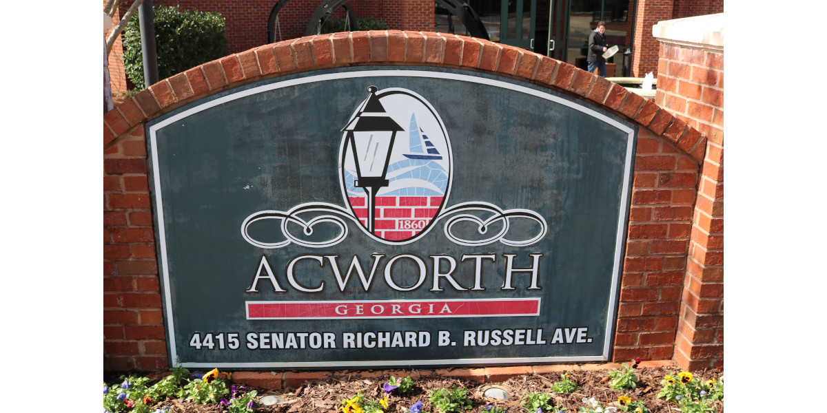 Acworth Acworth Achievers, new medical office, police chief Cobb Courier