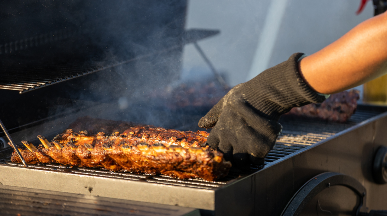 Pigs & Peaches BBQ Festival to be held in Kennesaw's Adams Park Cobb