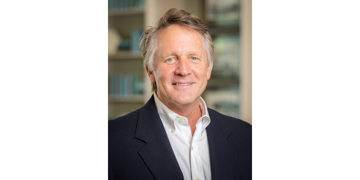 Family champions business education in Coles College